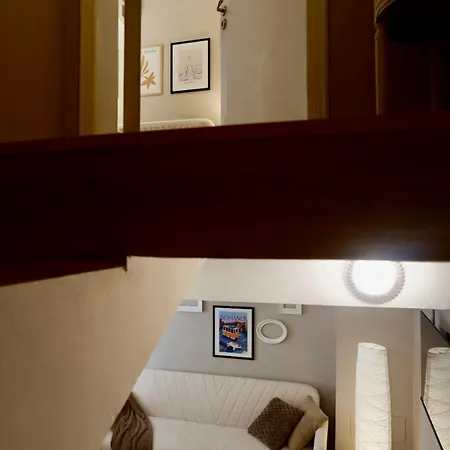 Hidden Courtyard Gem - House In Center Apartament Sofia